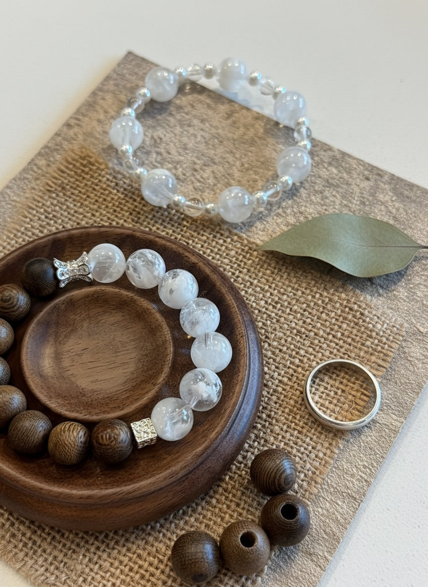 Phantom in the Woods - Snow Ghost Crystal x Sandalwood Balance Bracelet